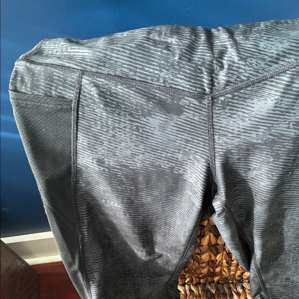 Lucy Black Patterned Leggings